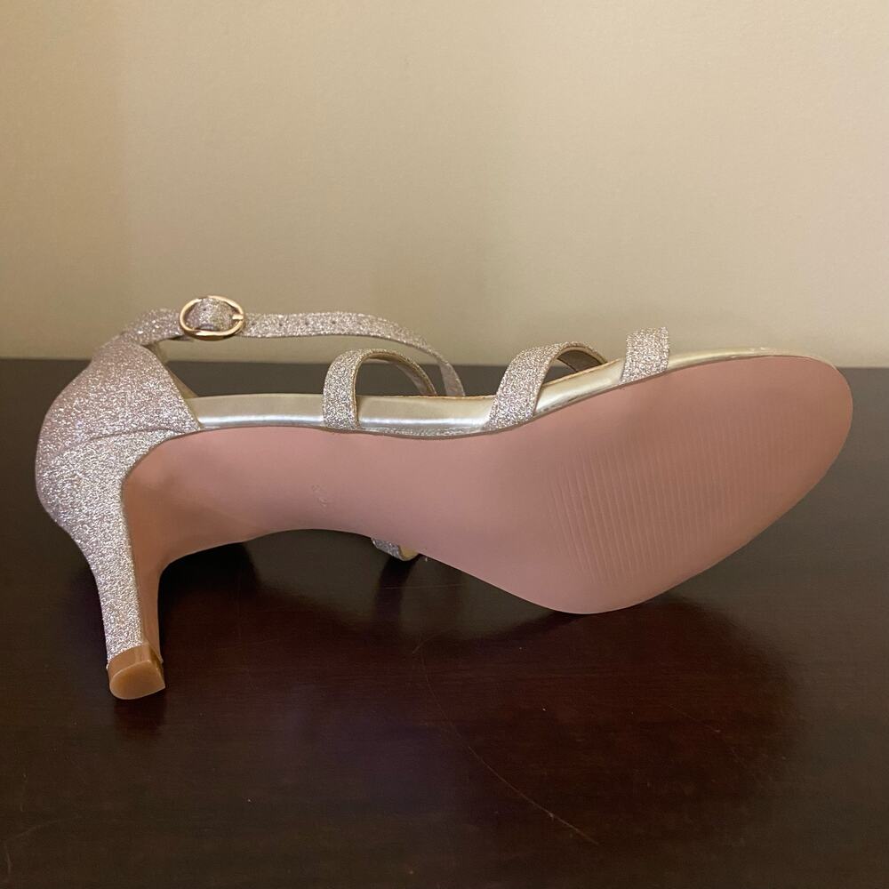 IDIFU Women's Heels‎ Ankle Strap Wedding Shoes - Picture 7 of 9